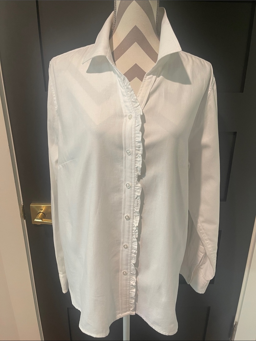 Talbots Cotton Ruffle Classic White Button down Size XL